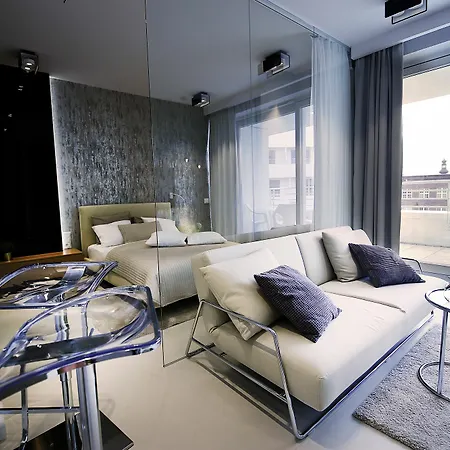 Absynt Ovo Hotel *